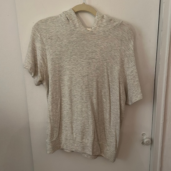 Monrow short-sleeve cream hooded shirt - Picture 1 of 3